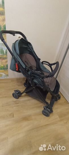 Прогулочная коляска лëгкая б/у