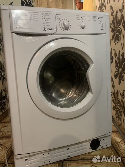 Стиральная машина бу indesit iwsb5105