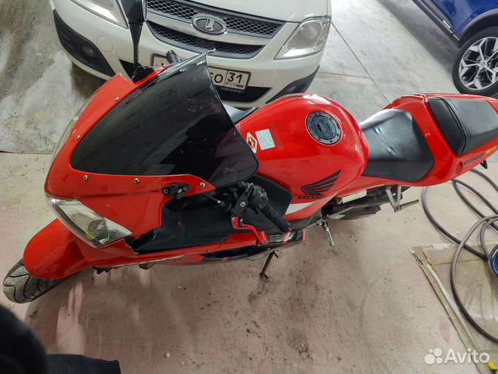 Honda CBR 600 F4i