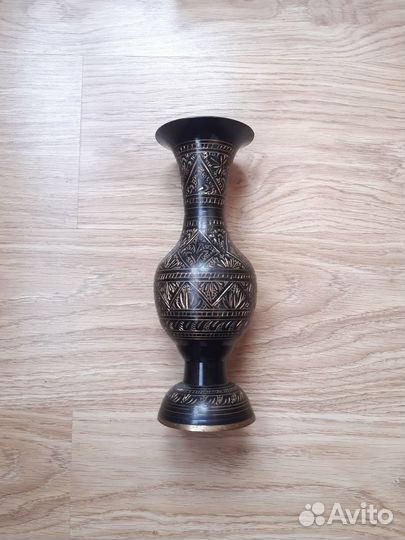 Индийская ваза