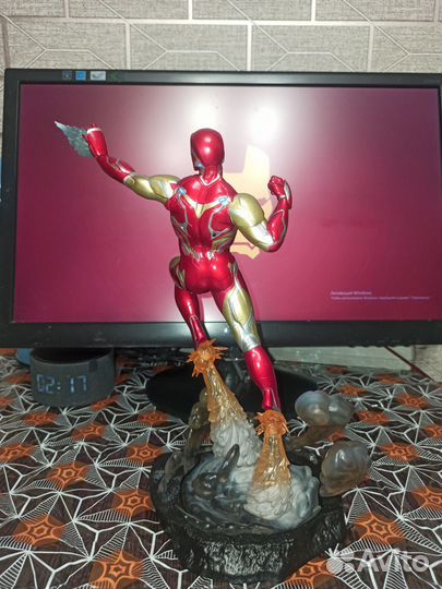 Фигурка Avengers Iron Man Diamond Select Toys