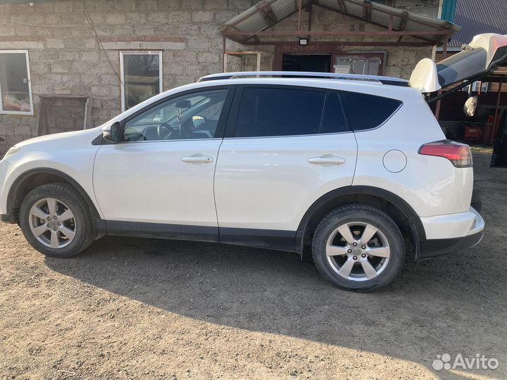 Литые диски R17 rav 4 и резина