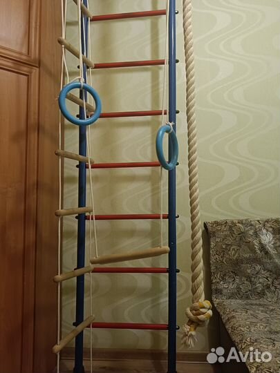 Спорткомплекс, шведская стенка