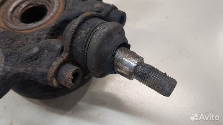 Ступица (кулак, цапфа) Volkswagen Sharan, 2004