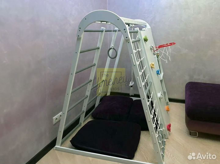 Детский спортивный игровой комплекс