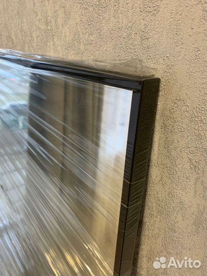 Зеркало настенное