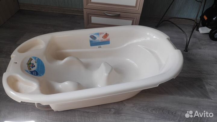 Детская ванночка для купания с горкой