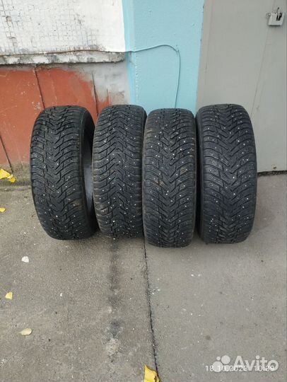 Nokian Tyres Hakkapeliitta 8 SUV 235/55 R19 105T