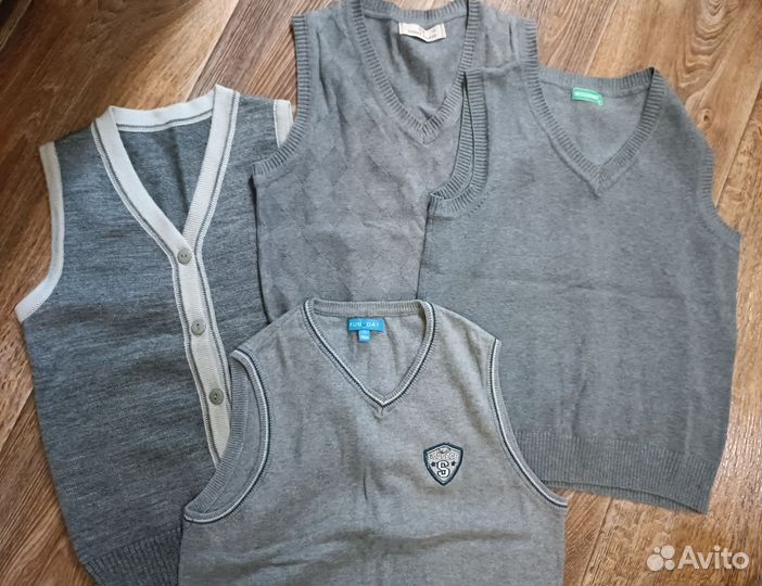 Школьная форма. Жилетка