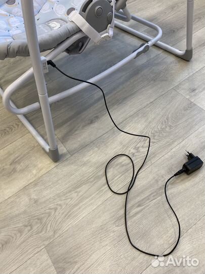 Электрокачели шезлонг