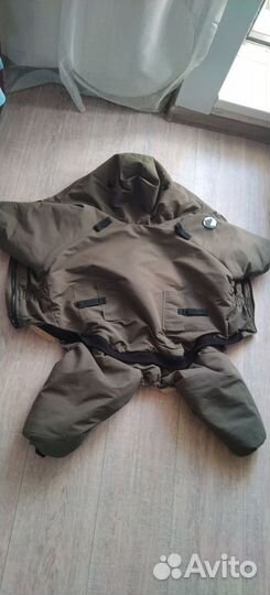 Зимний комбинезон для собаки