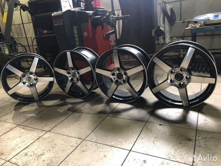 Продам литые диски