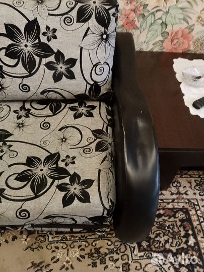 Угловой диван бу