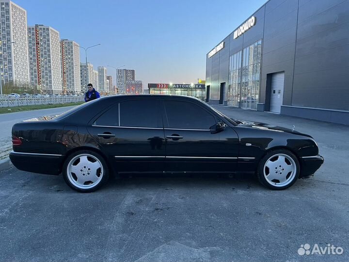 Mercedes-Benz E-класс 3.2 AT, 2000, 150 000 км