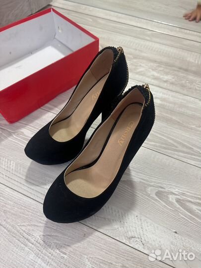 Туфли женские 40,5