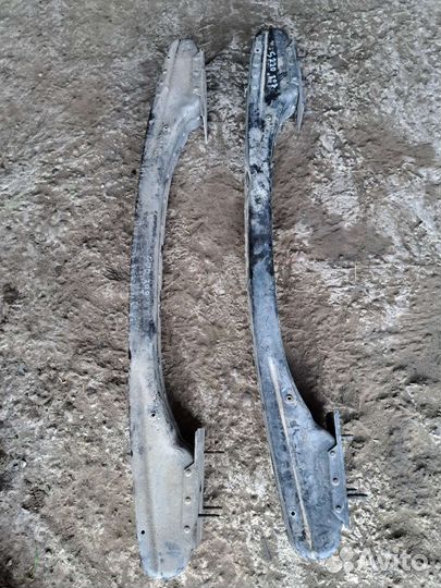 Усилитель заднего бампера на Mercedes w220