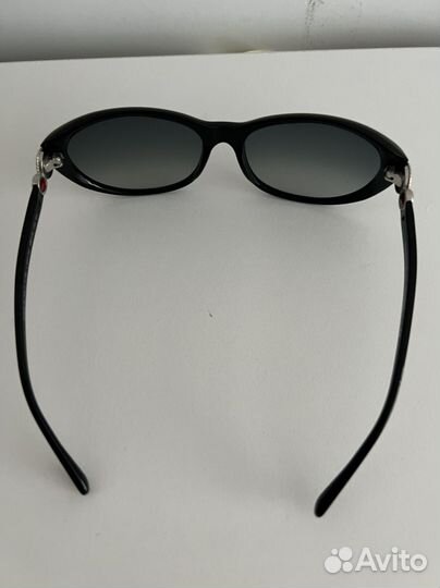 Солнечные очки chanel