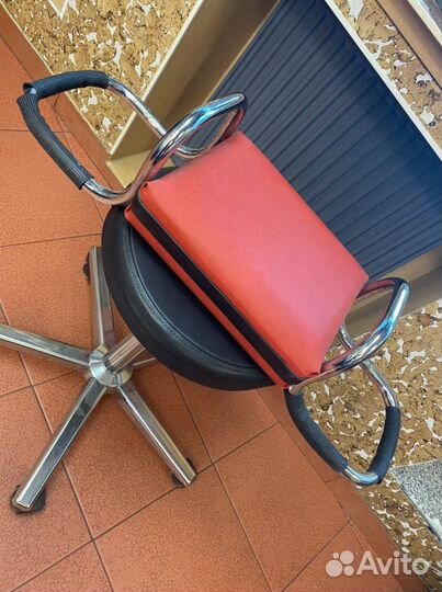 Подставка парикмахерская детская