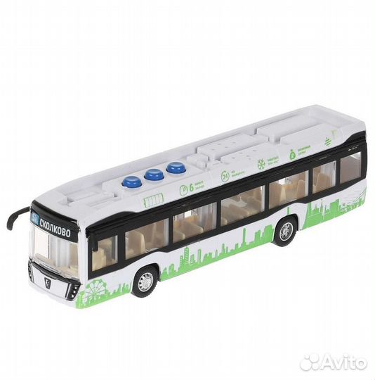 Пластиковая модель «Электробус Камаз