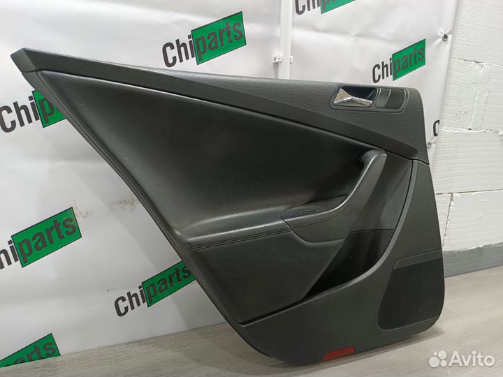 Дверная карта задняя L для Volkswagen Passat B6