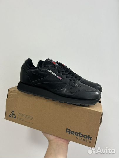 Кроссовки Reebok Classic чёрные мужские кожаные