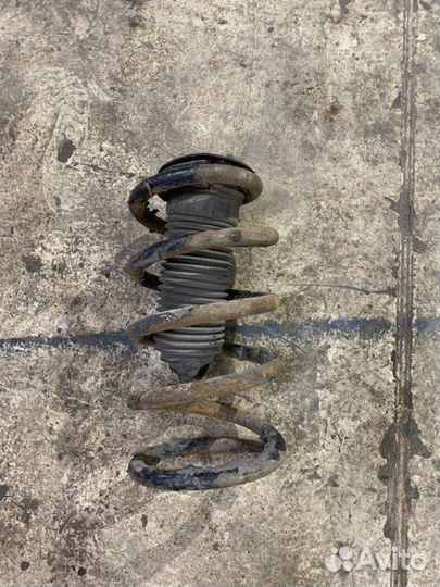 Пружина передняя правая Ford Transit 7 H9FB 2011