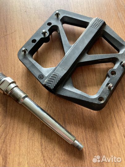 Педали (педаль) Ztto