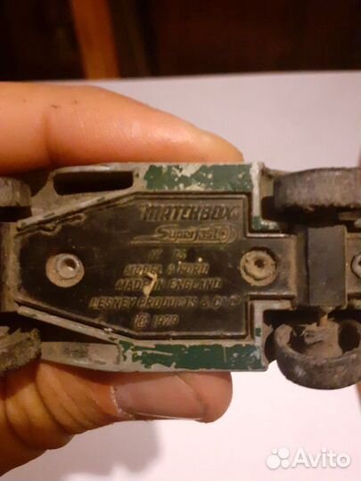 Мадел старинной машины