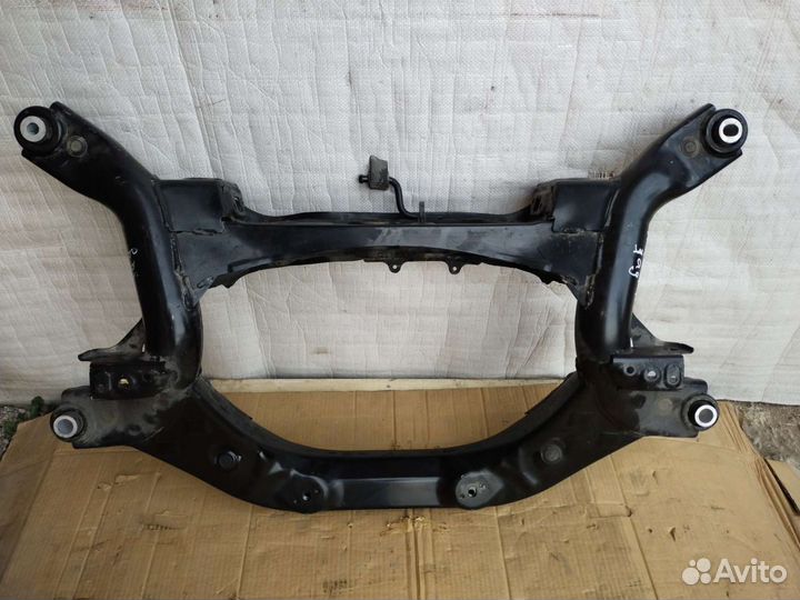 Подрамник задний Toyota Rav 4 XA50 полный привод