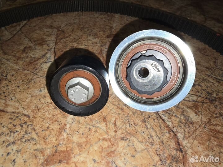 Ремень грм и ролики VAG