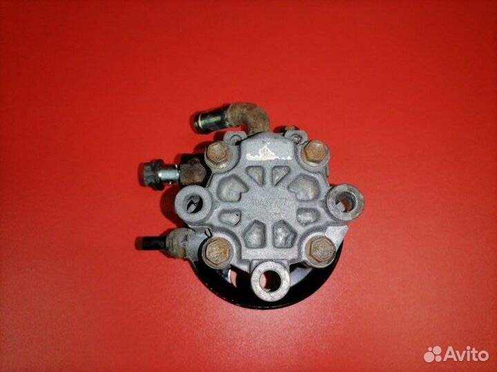 Насос гур Toyota Camry ACV40L 2AZ-FE 2010