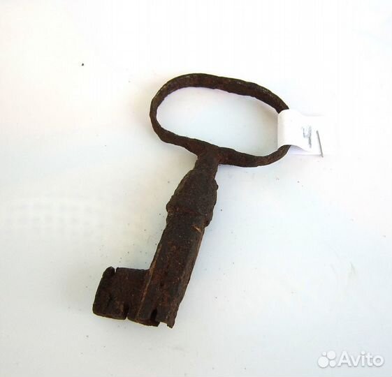 Ключи старинные амбарные