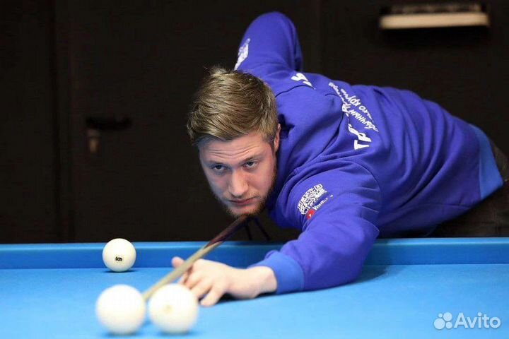 Тренер по бильярду