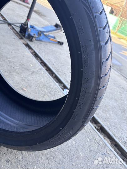 Triangle EffeXSport TH202 265/35 R18 97Y