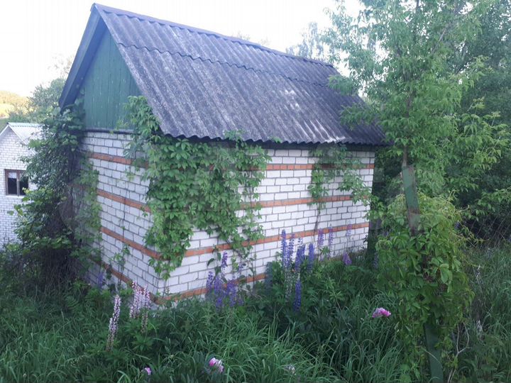 Дача 20 м² на участке 6 сот.