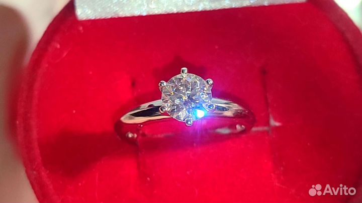 Кольца с бриллиантом 1 ct. (муассанит) IJ VVS1 925