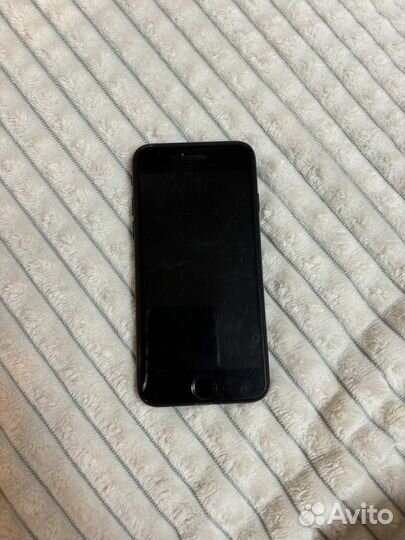 iPhone SE (2020), 64 ГБ