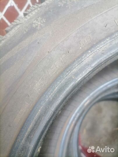 Viatti Brina Nordico V-522 185/65 R15 88T