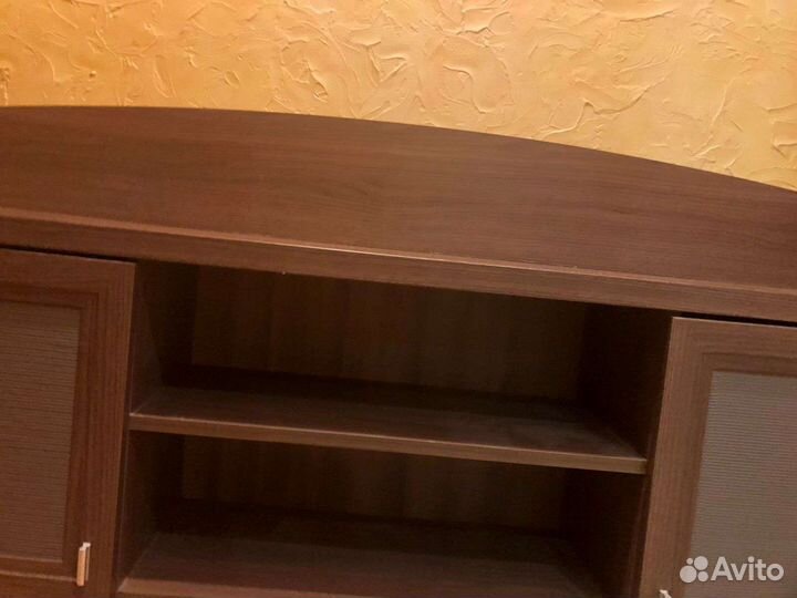 Навесной шкаф. Ангстрэм