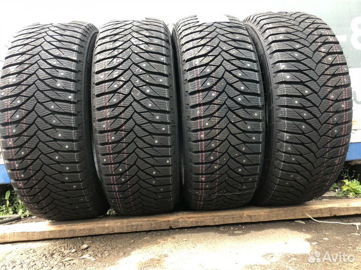 Triangle PS01 215/55 R17 98T