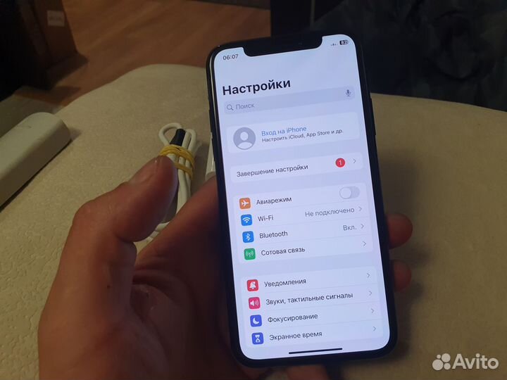 iPhone Xs, 64 ГБ