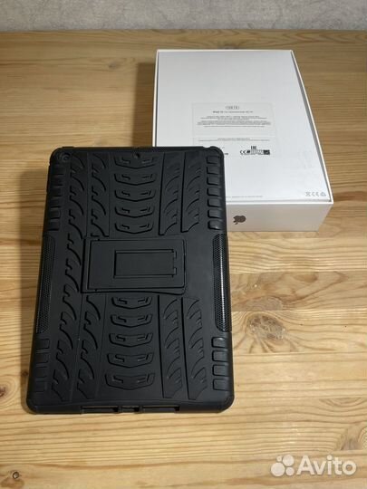 iPad 8 поколения 128 wi-fi