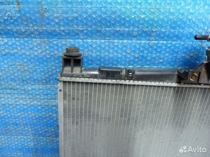 Радиатор основной Toyota Ist NCP60 тойота