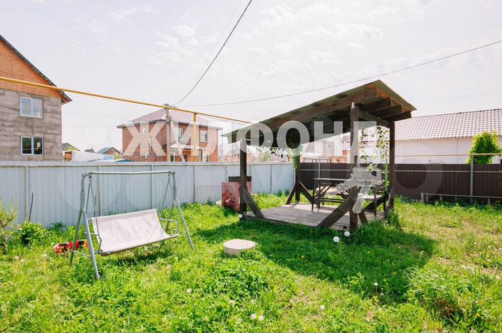 Дом 97,5 м² на участке 4,5 сот.