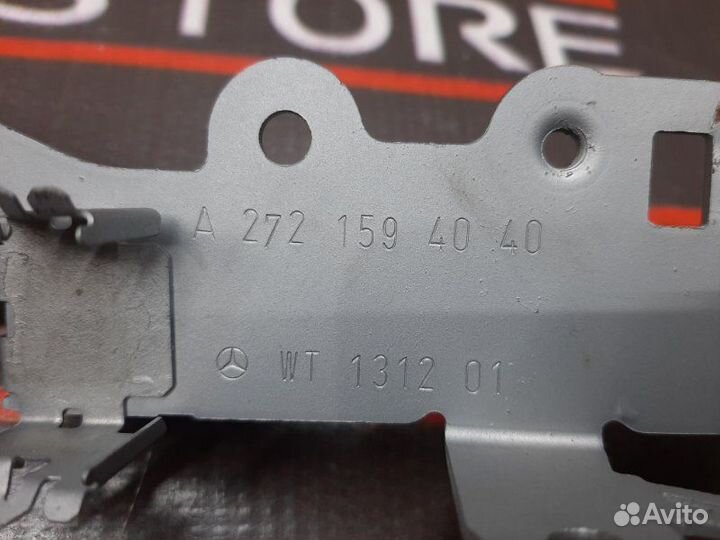 Кронштейн датчика кислорода Mercedes-Benz S-Class