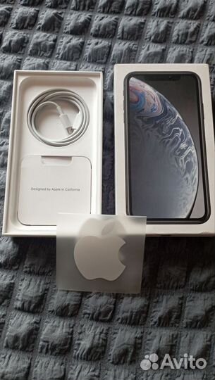 iPhone Xr, 64 ГБ