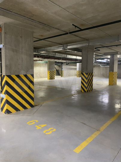 Машиноместо, 13 м²