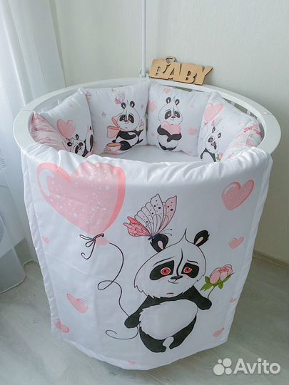 Бортики и постельное в кроватку