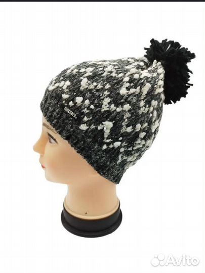 Шапка спортивная женская