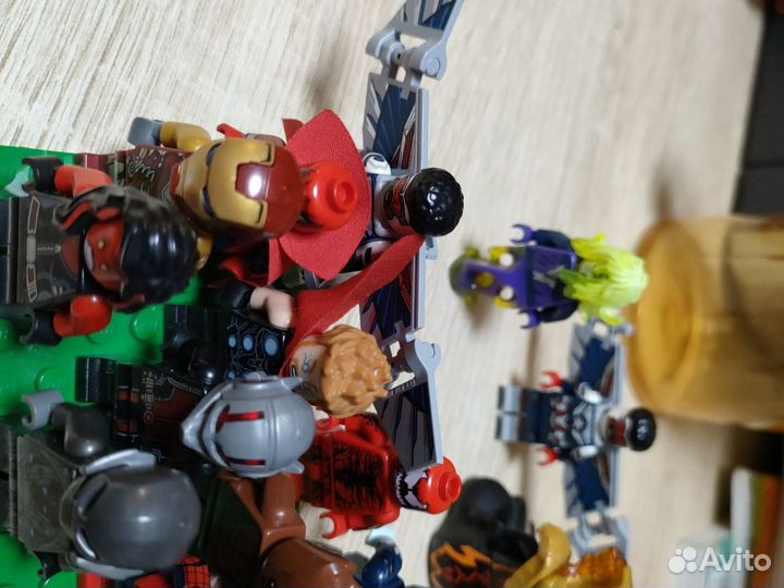 Lego минифигурки